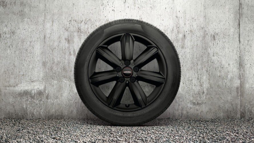 17” JCW STER-SPAAK 539 ZWART